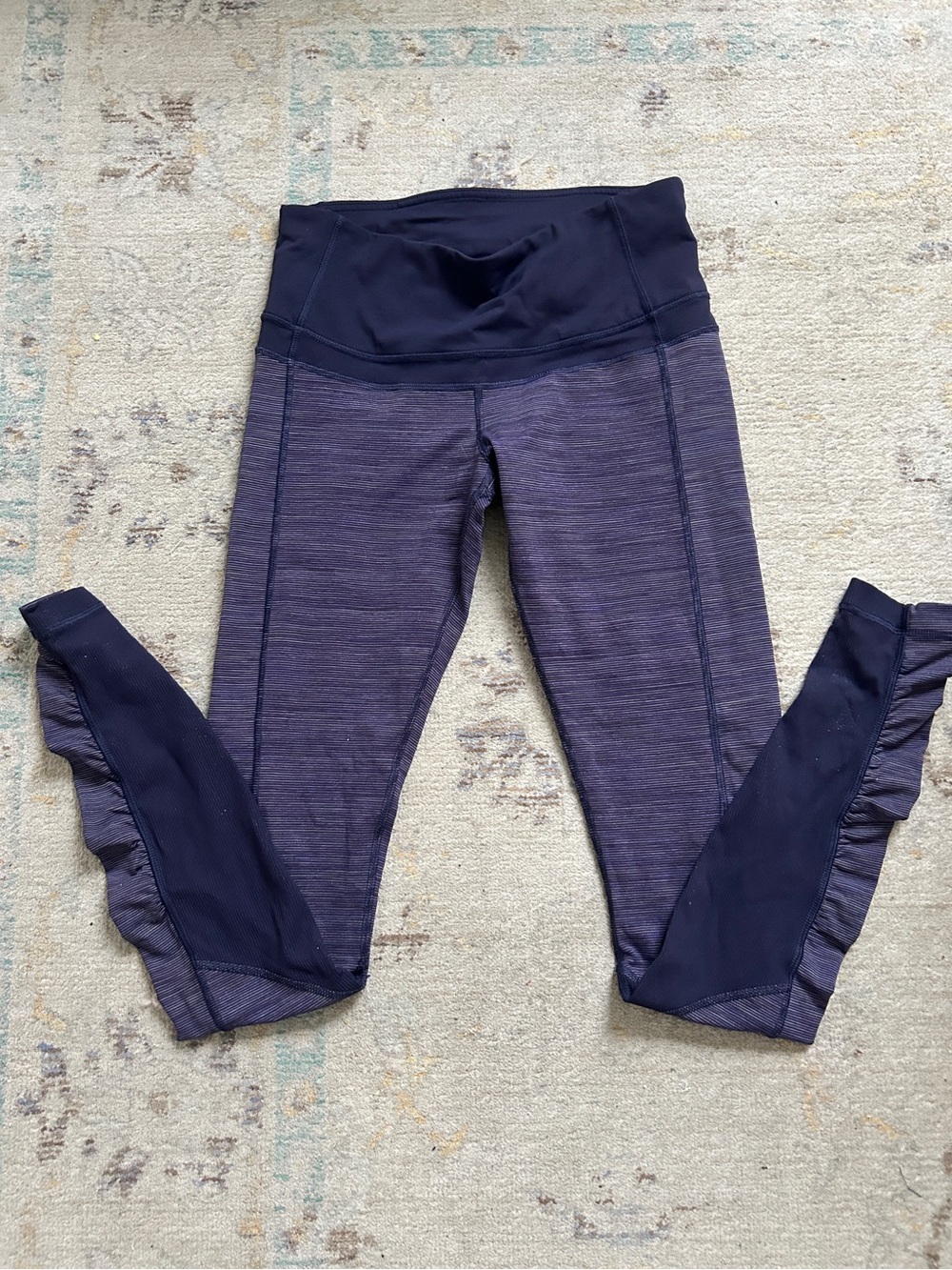Lululemon Purple Running Active full length Leggings size 6